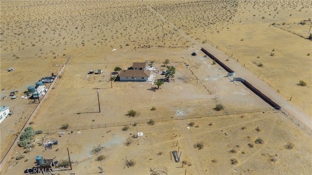 16962 Huff, Lucerne Valley, CA 92356