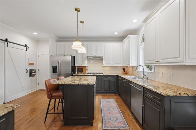 260 Wexford Overlook Drive, Roswell, GA 30075