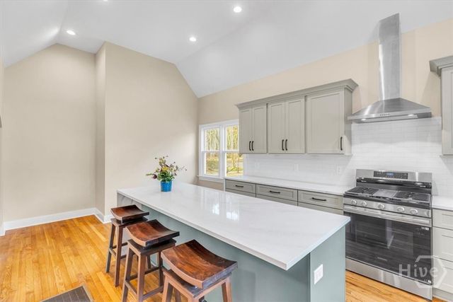 308 E 55th Street, Savannah, GA 31405