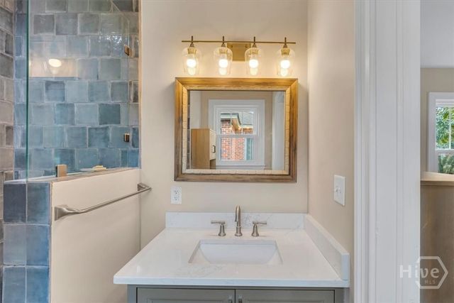 308 E 55th Street, Savannah, GA 31405