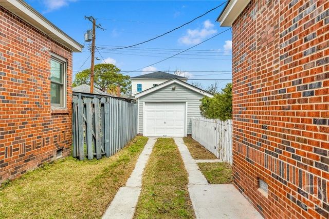 308 E 55th Street, Savannah, GA 31405