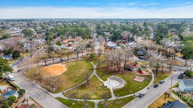 308 E 55th Street, Savannah, GA 31405