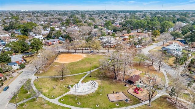 308 E 55th Street, Savannah, GA 31405