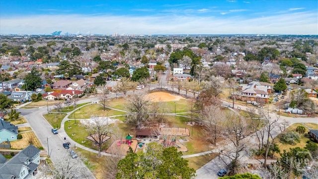 308 E 55th Street, Savannah, GA 31405