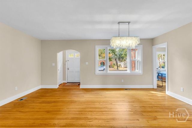 308 E 55th Street, Savannah, GA 31405