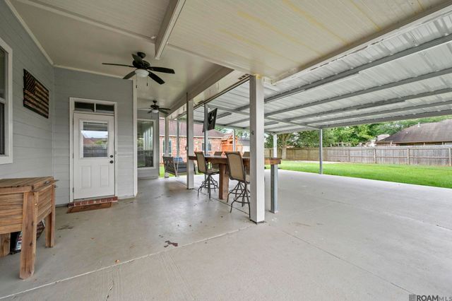 8391 Ormand Dr, Zachary, LA 70791