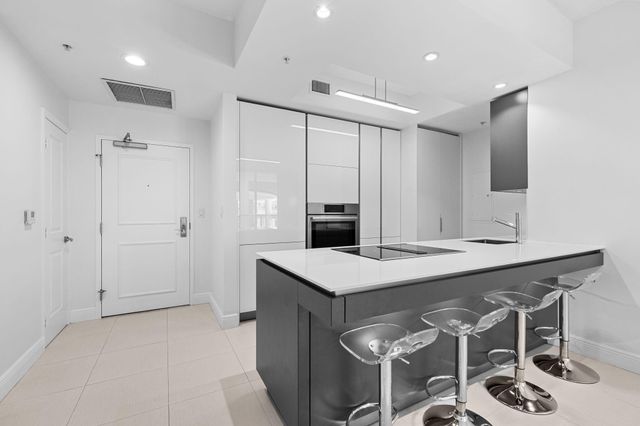 347 N New River Drive 205, Fort Lauderdale, FL 33301