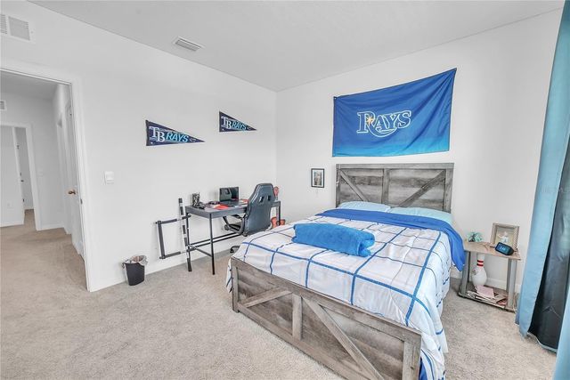 8237 JUNING COVE, Wesley Chapel, FL 33545