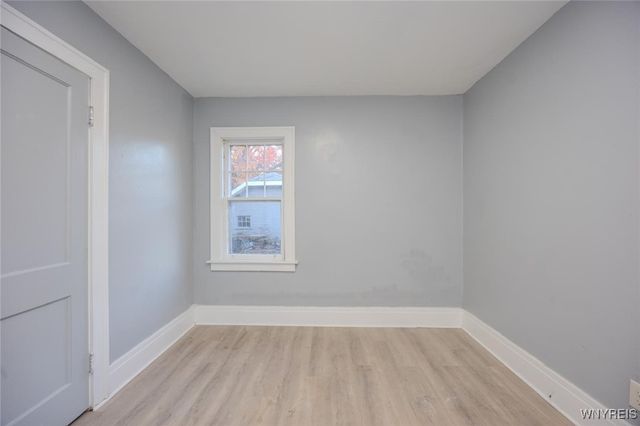 2260 Weston Avenue, Niagara Falls, NY 14305