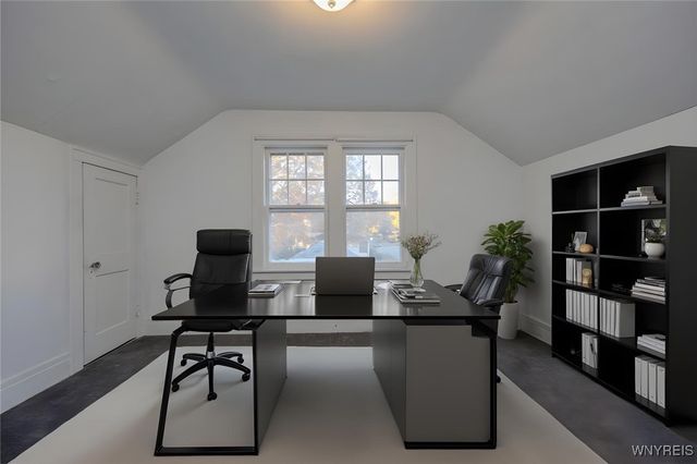 2260 Weston Avenue, Niagara Falls, NY 14305