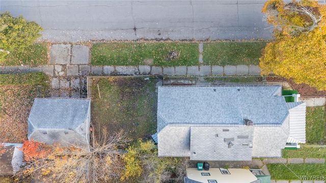 2260 Weston Avenue, Niagara Falls, NY 14305