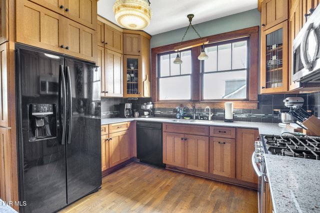 224 North Irish Street, Greeneville, TN 37745