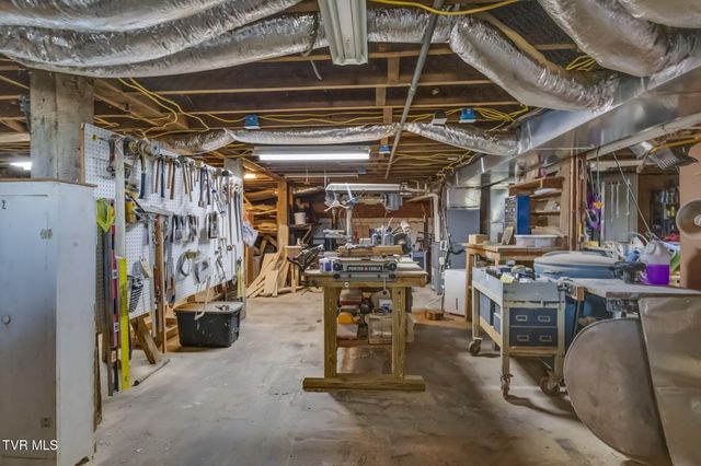 224 North Irish Street, Greeneville, TN 37745