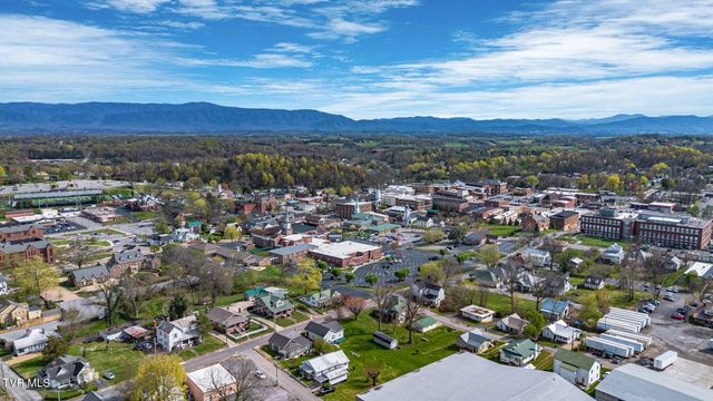 224 North Irish Street, Greeneville, TN 37745