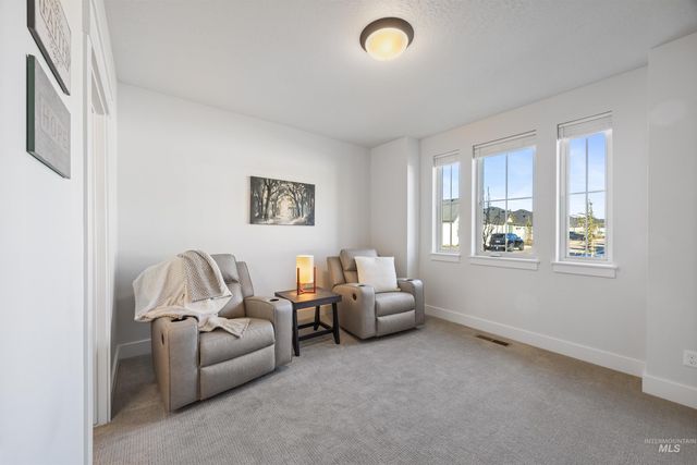 2465 E Berghan Ln, Meridian, ID 83642