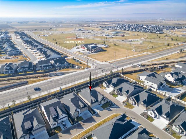 2465 E Berghan Ln, Meridian, ID 83642