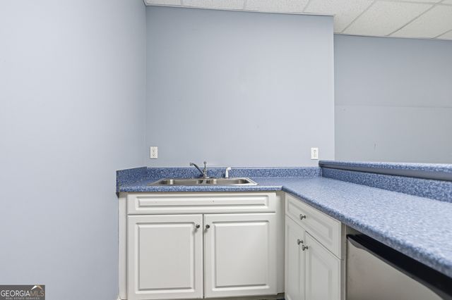 318 Crest Pointe S, Bremen, GA 30110