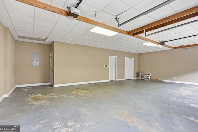 318 Crest Pointe S, Bremen, GA 30110