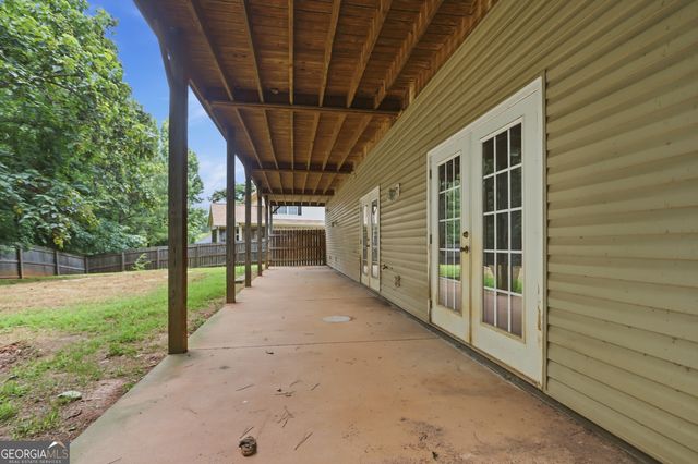 318 Crest Pointe S, Bremen, GA 30110