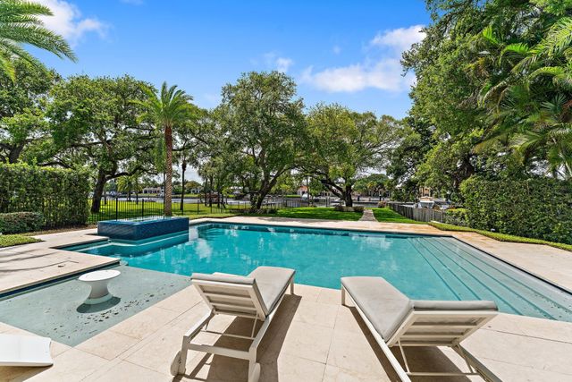 2162 Radnor Road, North Palm Beach, FL 33408