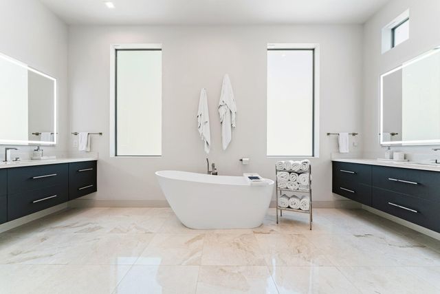 2162 Radnor Road, North Palm Beach, FL 33408