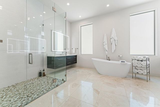 2162 Radnor Road, North Palm Beach, FL 33408