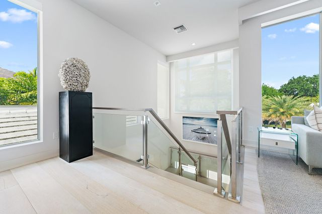 2162 Radnor Road, North Palm Beach, FL 33408