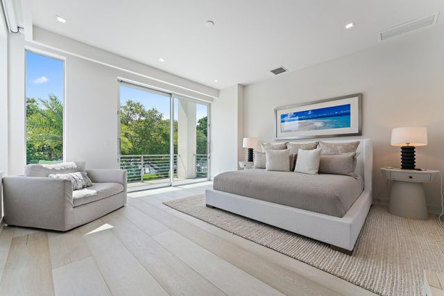 2162 Radnor Road, North Palm Beach, FL 33408