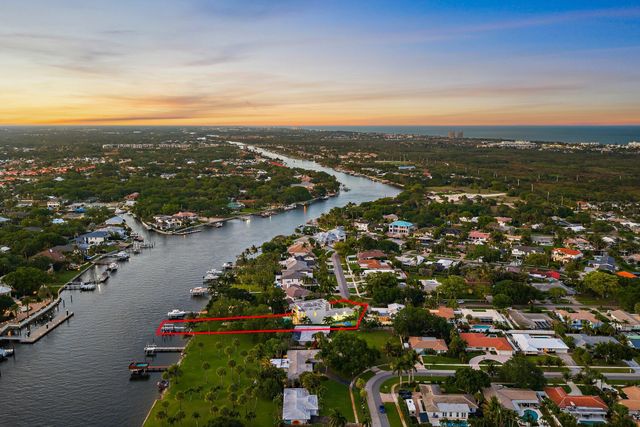 2162 Radnor Road, North Palm Beach, FL 33408