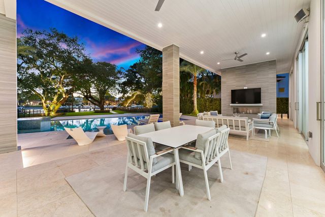 2162 Radnor Road, North Palm Beach, FL 33408