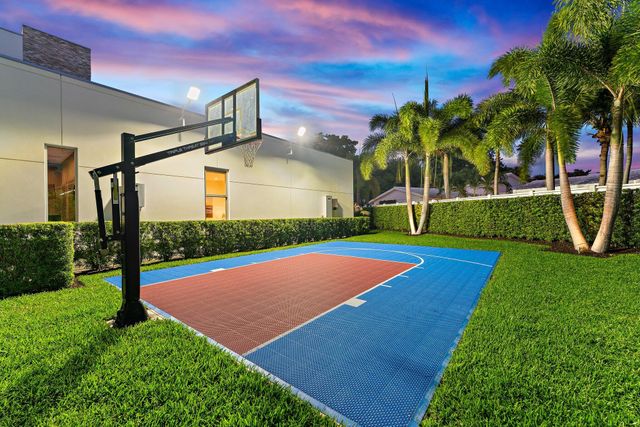 2162 Radnor Road, North Palm Beach, FL 33408