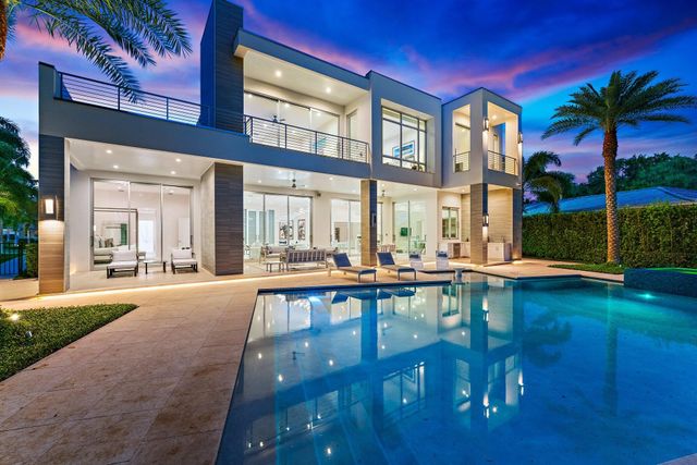 2162 Radnor Road, North Palm Beach, FL 33408