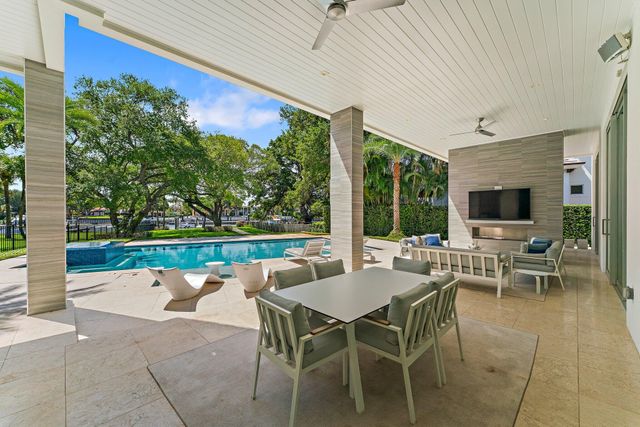 2162 Radnor Road, North Palm Beach, FL 33408