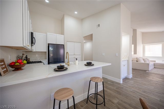 9412 Mount Cherie Avenue 101, Las Vegas, NV 89129