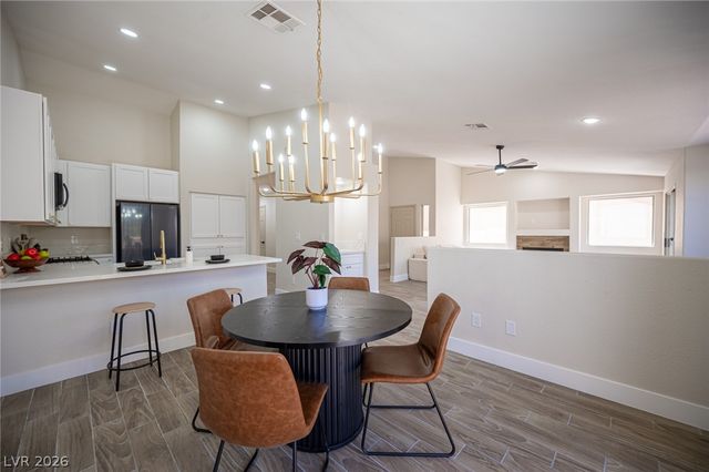 9412 Mount Cherie Avenue 101, Las Vegas, NV 89129