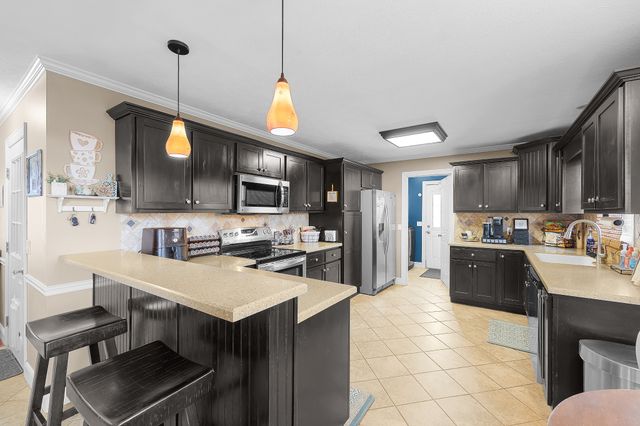 70 Lab Dr, Buchanan, TN 38222