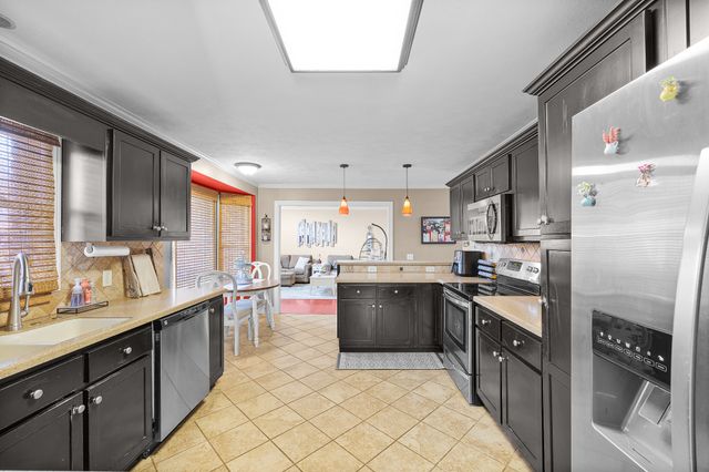 70 Lab Dr, Buchanan, TN 38222