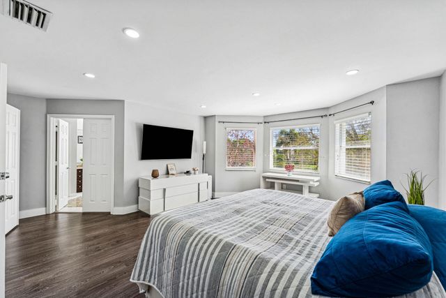 10956 N Danbury Way, Boca Raton, FL 33498