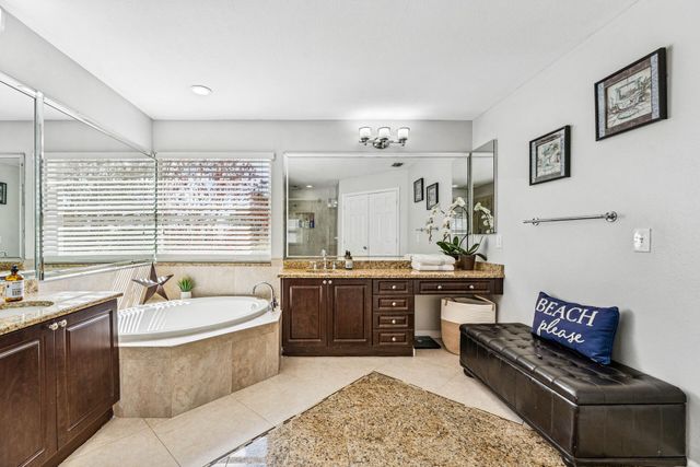 10956 N Danbury Way, Boca Raton, FL 33498