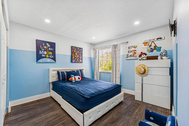 10956 N Danbury Way, Boca Raton, FL 33498