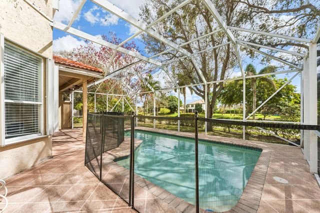 10956 N Danbury Way, Boca Raton, FL 33498