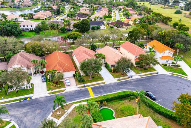 10956 N Danbury Way, Boca Raton, FL 33498