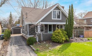 1009 NICOLET BOULEVARD, Neenah, WI 54956