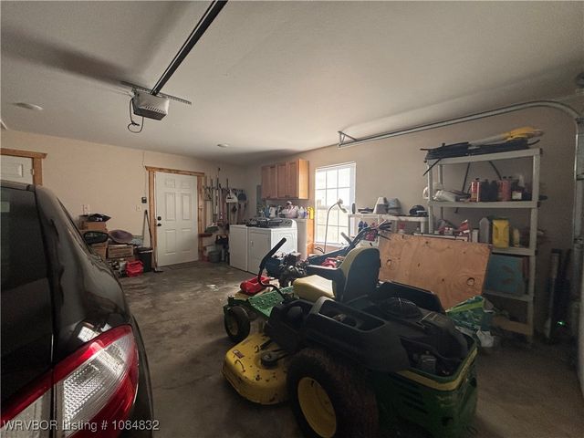 1402 Thompson Lane, Cedarville, AR 72932