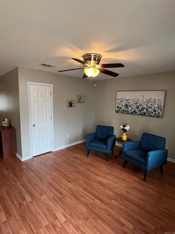 404 SE First Street, Bryant, AR 72022