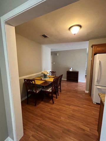 404 SE First Street, Bryant, AR 72022