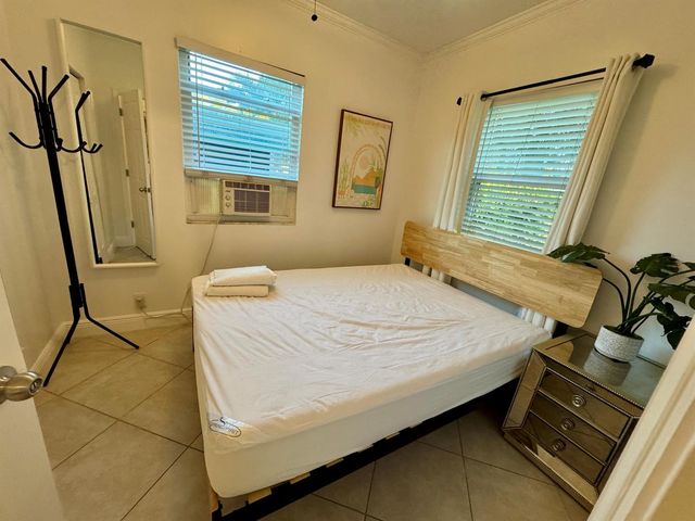 415 31st Street 1-6, West Palm Beach, FL 33407
