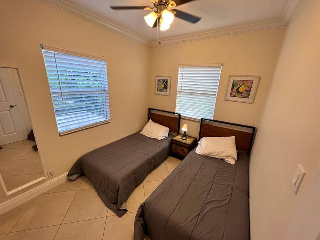 415 31st Street 1-6, West Palm Beach, FL 33407