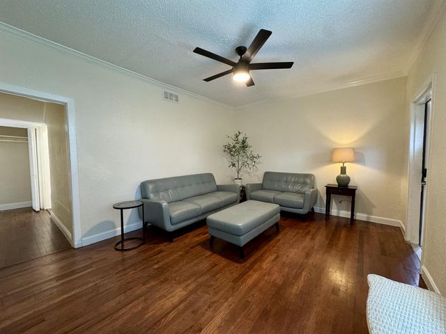 415 31st Street 1-6, West Palm Beach, FL 33407