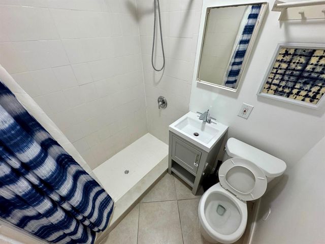 415 31st Street 1-6, West Palm Beach, FL 33407